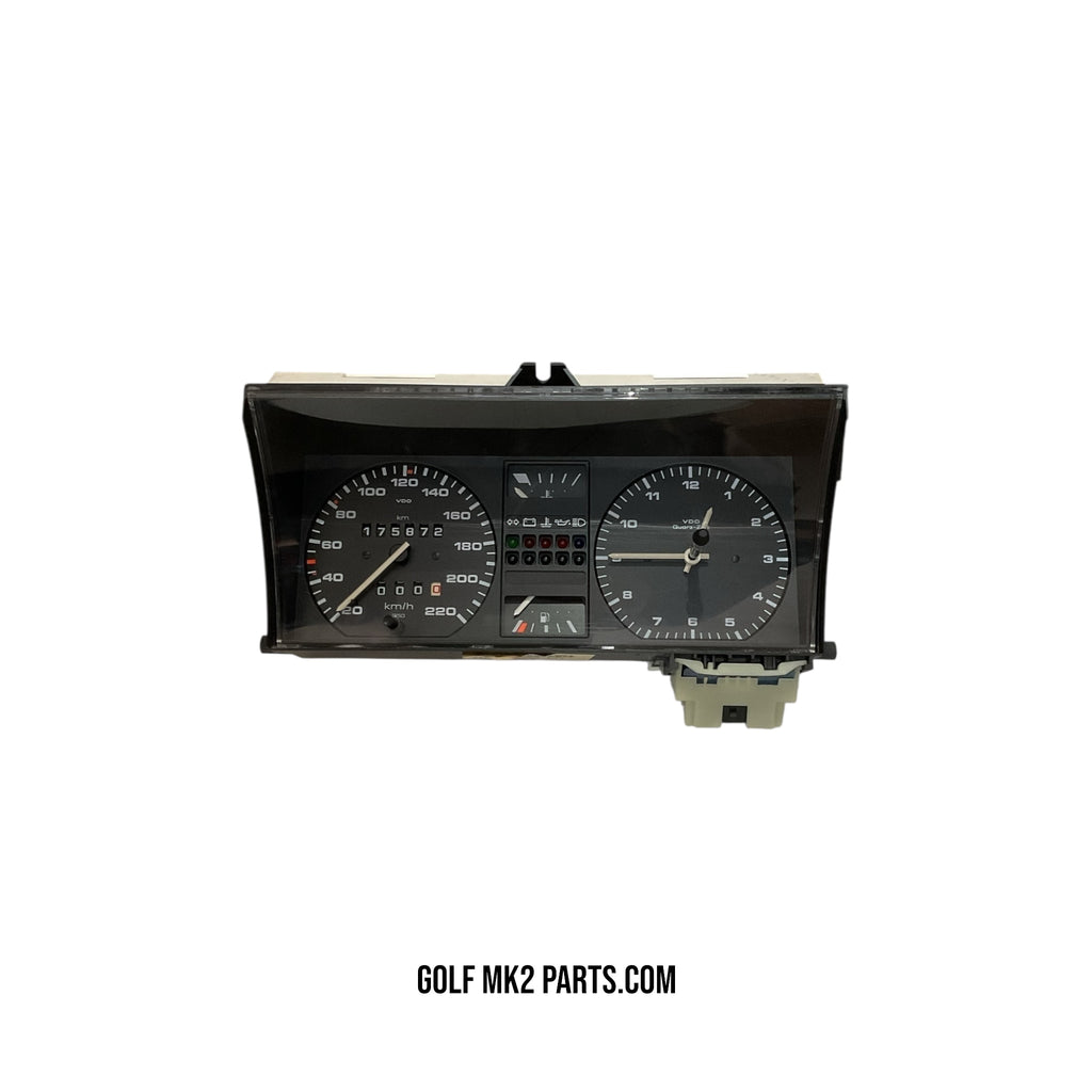 Speedometer unit CE2 (Gasoline) - 175.872 KM